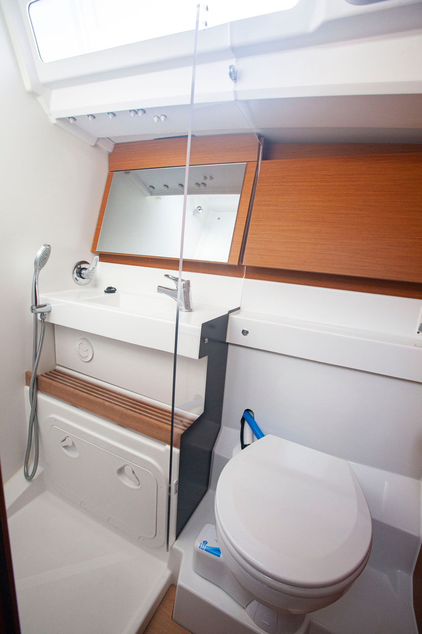 Jeanneau 40 Celtic Breeze