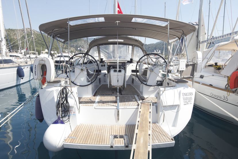 Jeanneau 47 Unicorn