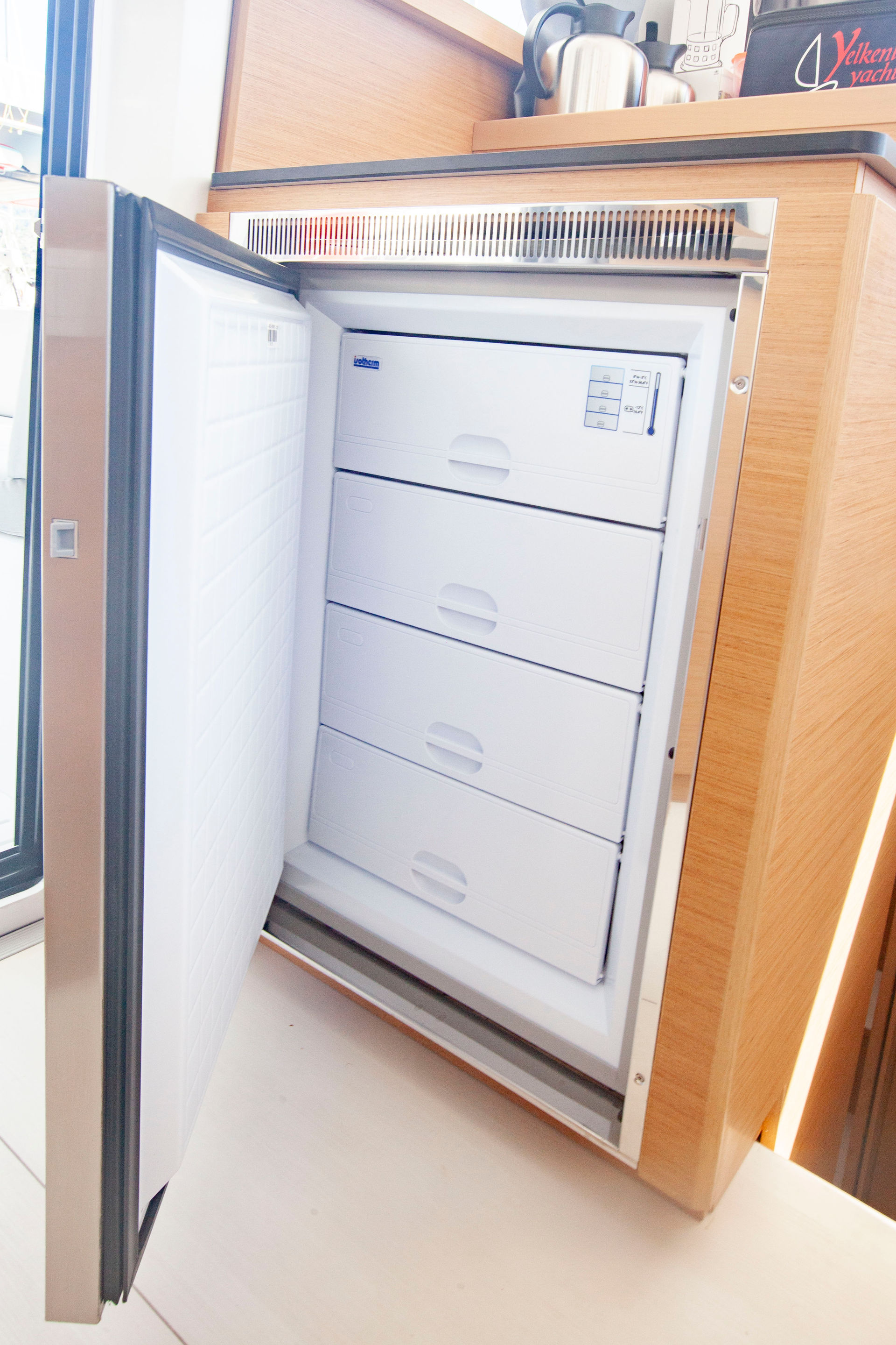 12492661083601284_53_TeoKuzey_Freezer.JPG