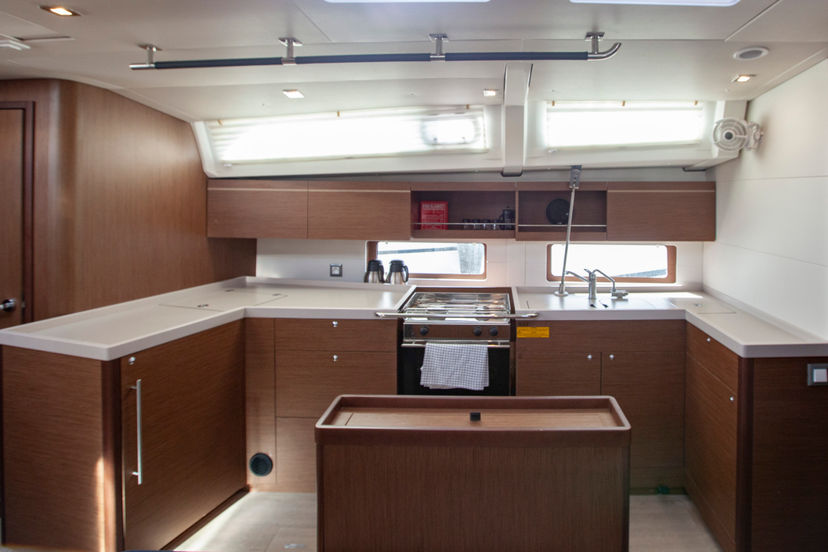 Beneteau OCEANIS 46.1 BreezY