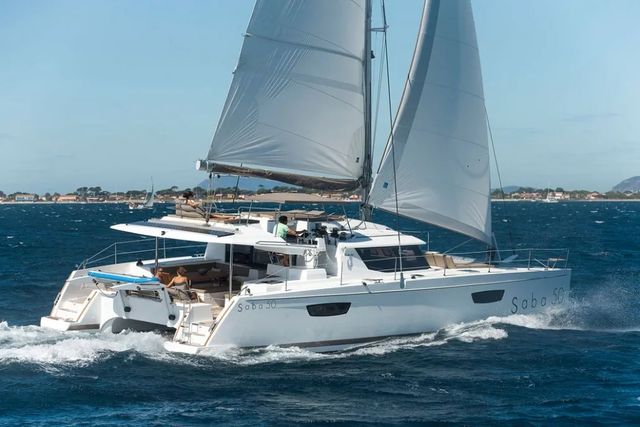 Fountaine Pajot 50 Bicos