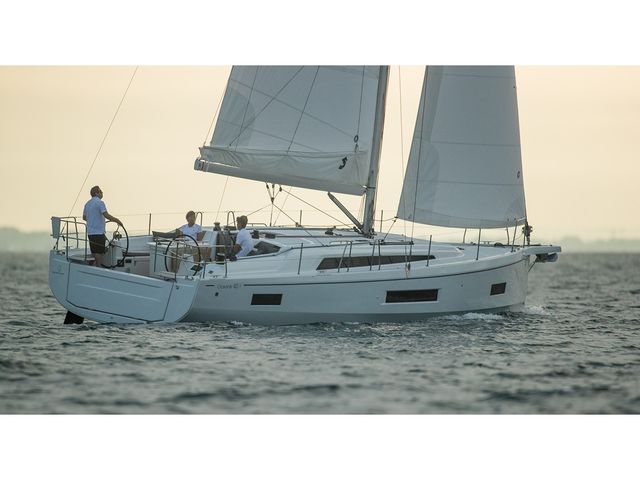 Beneteau 40 Beatrice