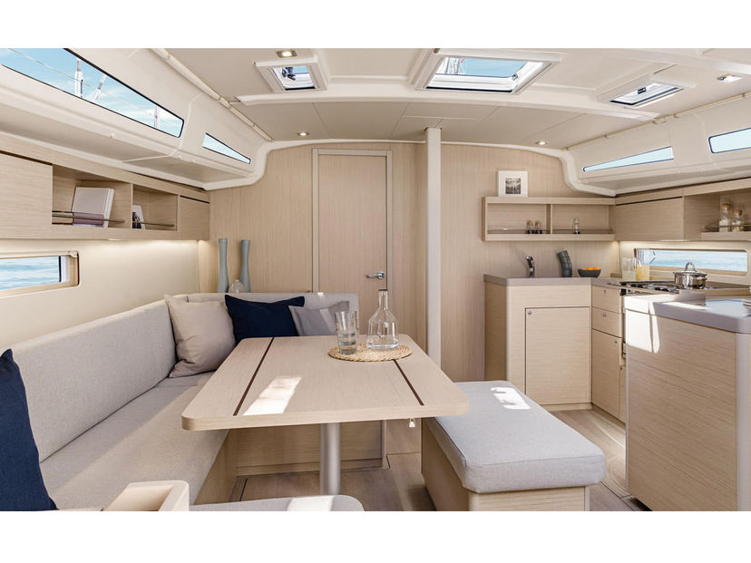 Beneteau 40 Neda