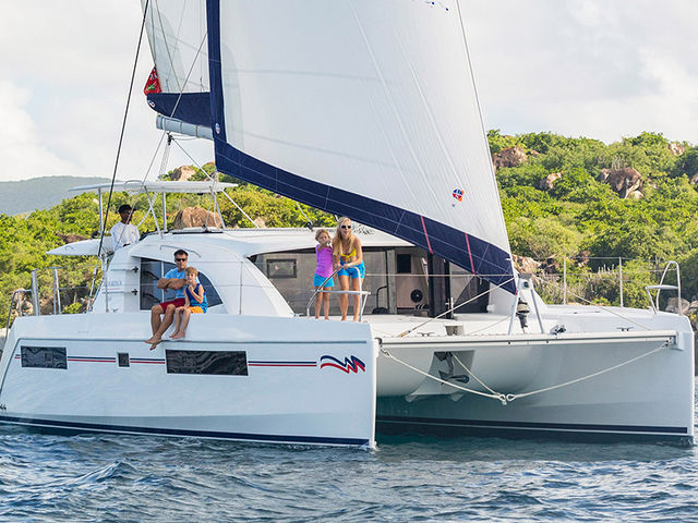 Leopard Catamarans 40 Moorings 4000/3 Club