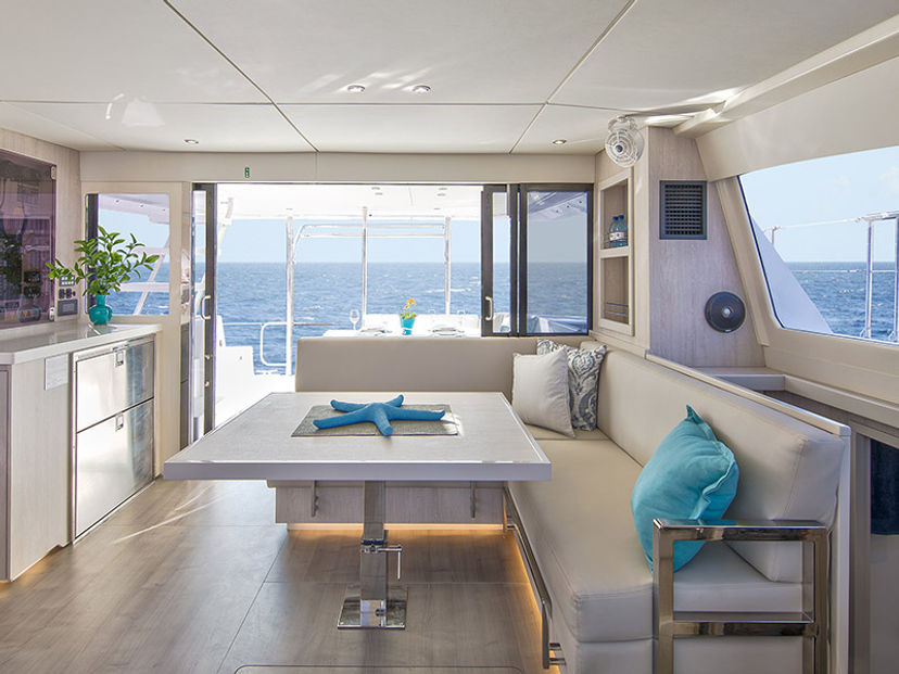 Leopard Catamarans 43 Moorings 433 PC Club