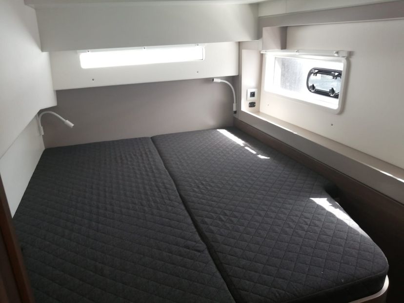 Bali Catamarans 4.2 Arveskida II