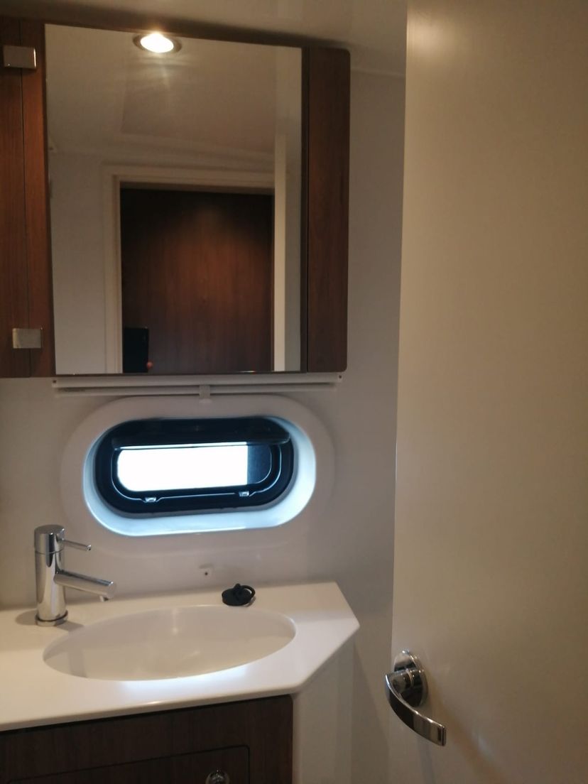 Bali Catamarans 4.2 Arveskida II