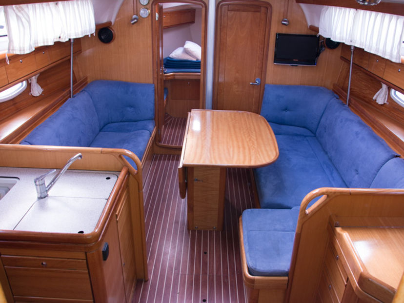 Bavaria Yachtbau 38 ANA (new sails 2019)