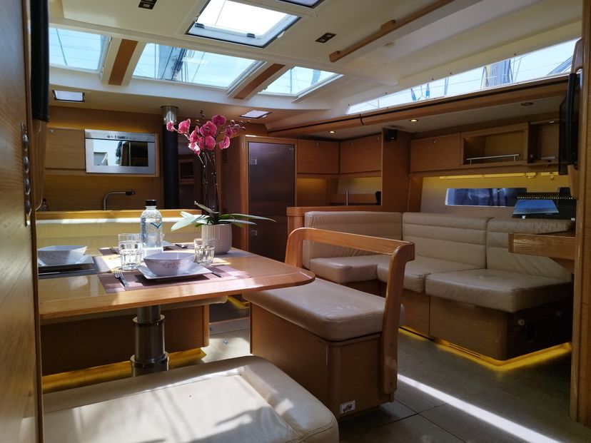 Dufour Yachts EX Friska