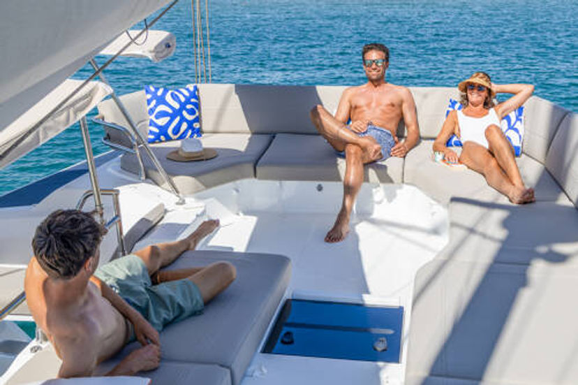 Fountaine Pajot 44 Blue Argo