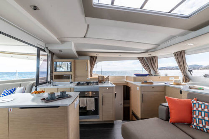 Fountaine Pajot 44 Blue Argo