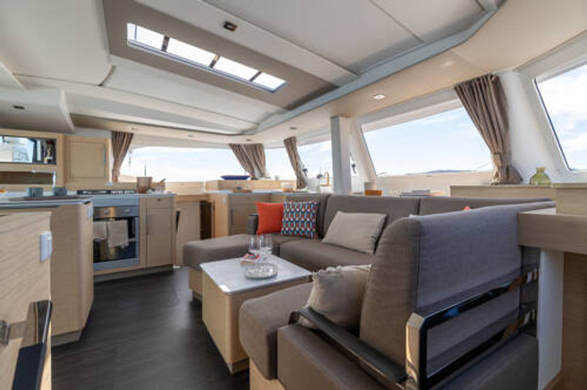 Fountaine Pajot 44 Blue Argo