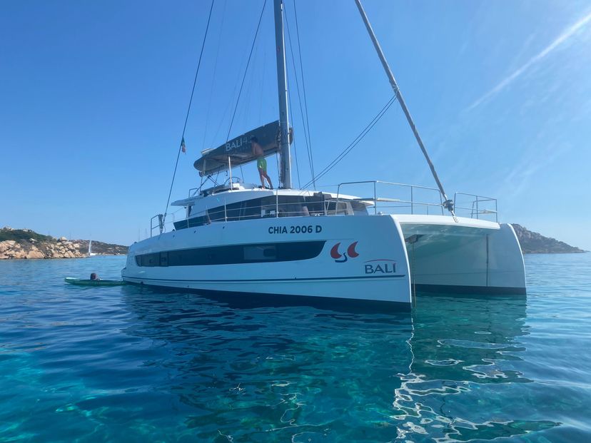 Bali Catamarans 4.2 Arveskida II