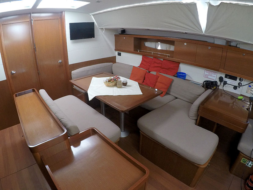 Beneteau 50 Pika II