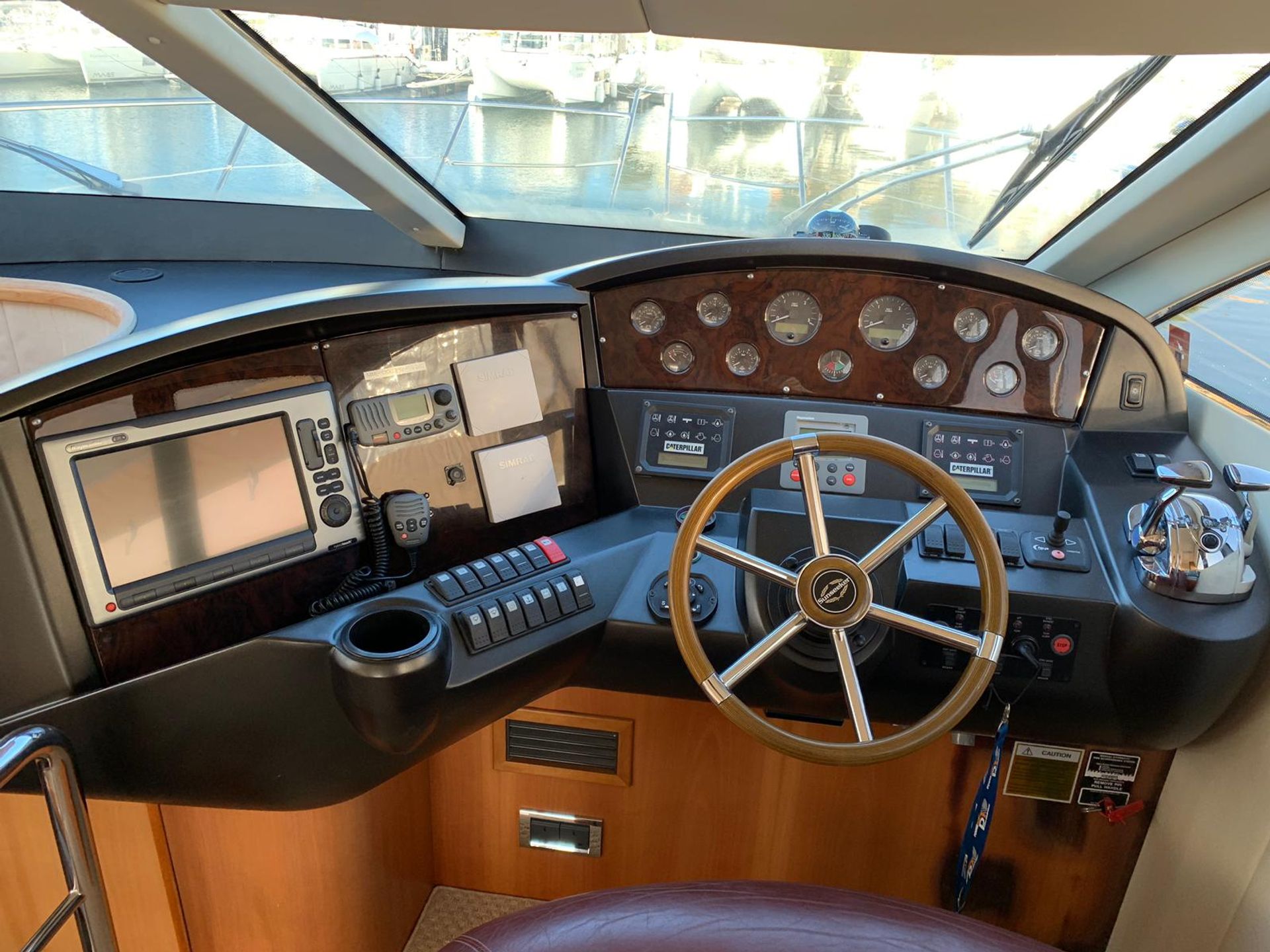 13728320851400548_Aviator-int_%2815%29.jpeg
