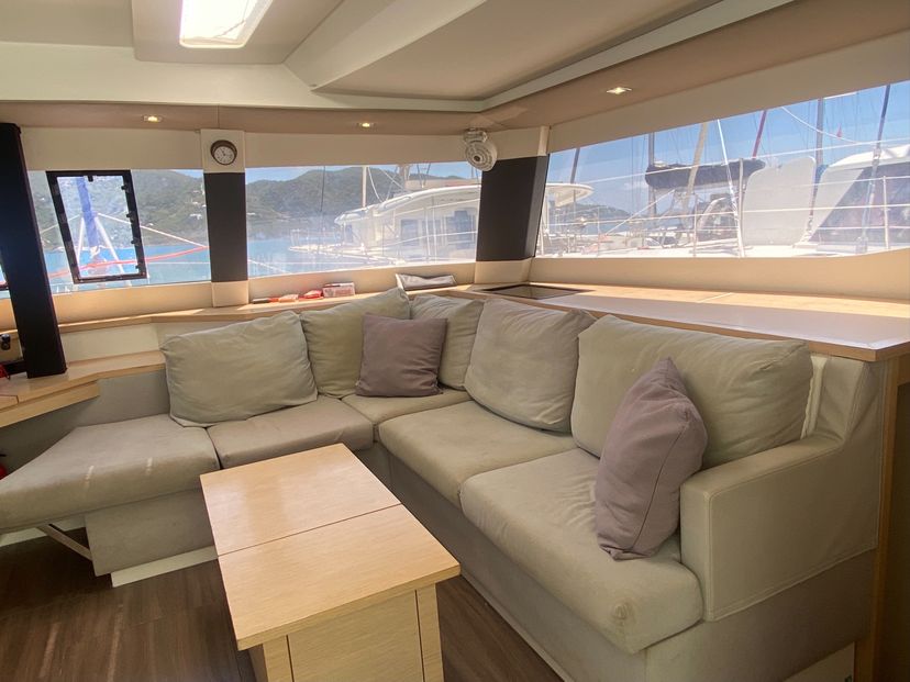 Fountaine Pajot 50 Sunrise