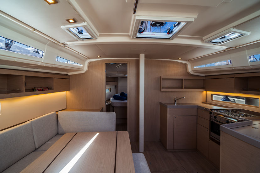 Beneteau 40 Nika