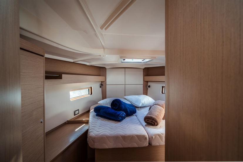Beneteau 40 Nika