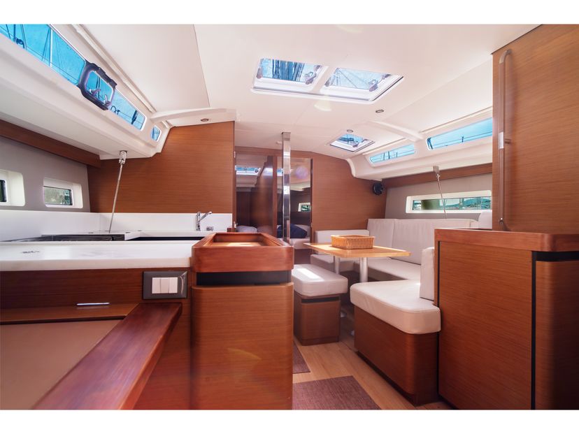 Jeanneau 40 Indira