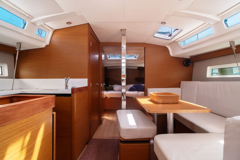 Jeanneau 40 Indira