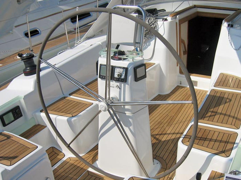 Hanse Yachts 37 Sventola