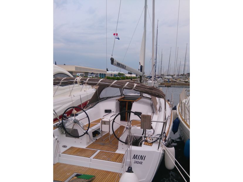 Jeanneau 49 MINI