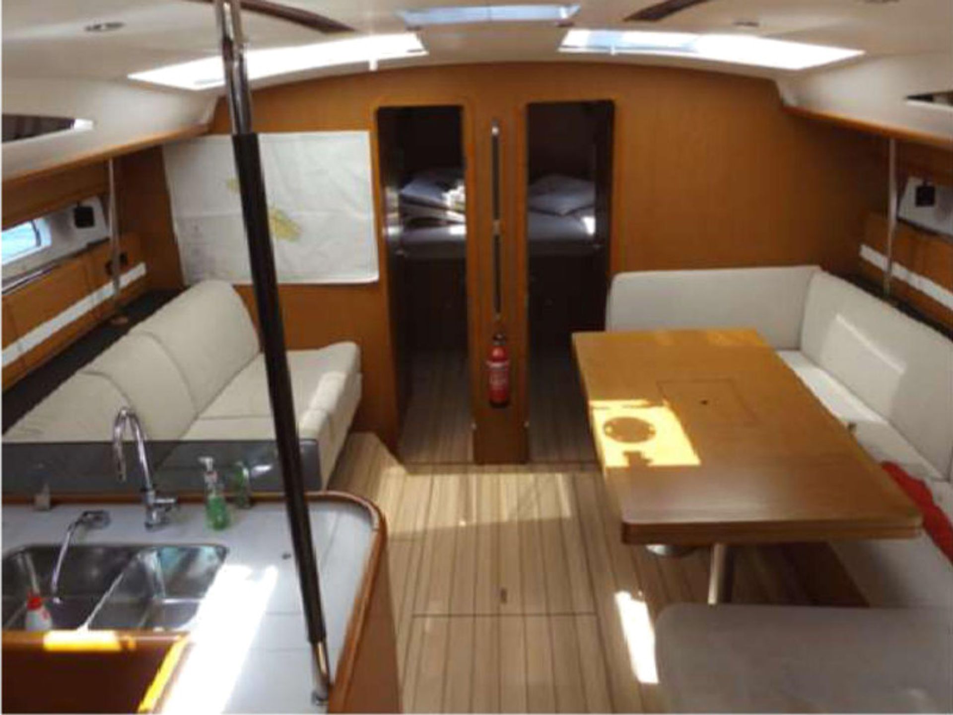 1408806450000102252_BigFellaThanks_interior.jpg