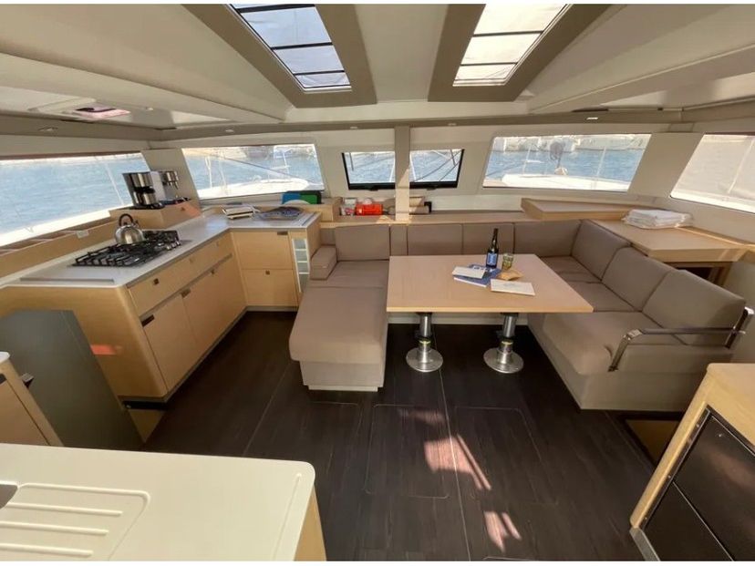 Fountaine Pajot 45 Alexandra III