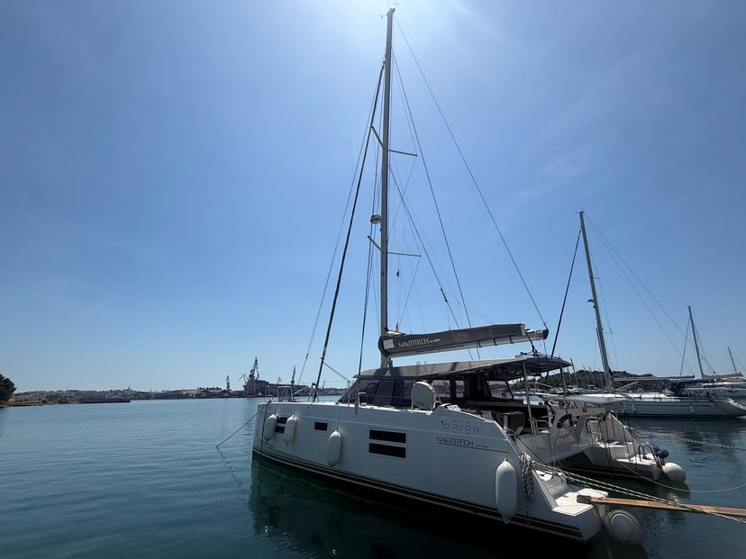 Catamarans Nautitech 40 ORION