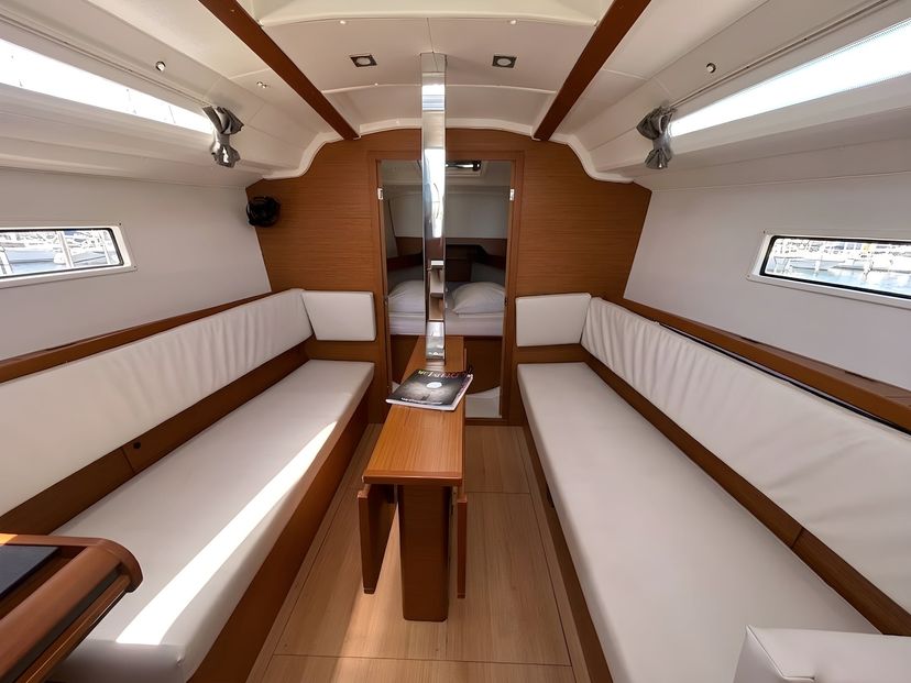 Jeanneau 49 Fig