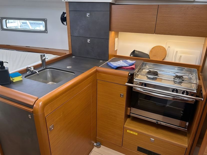 Jeanneau 49 Fig