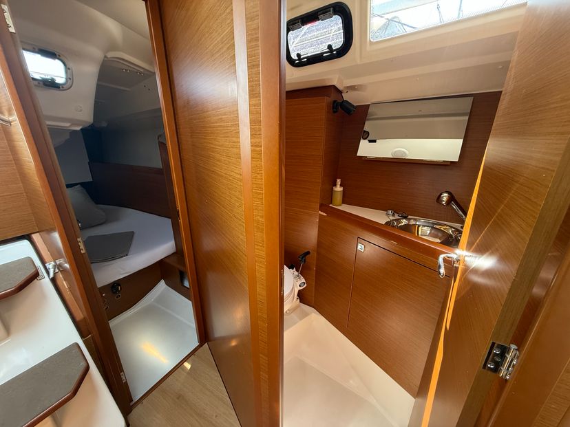 Jeanneau 49 Fig