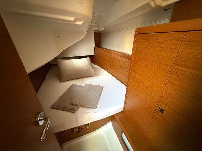 Jeanneau 49 Fig