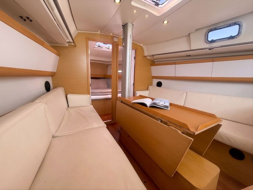 Beneteau FIRST 35 THETIS