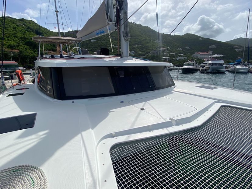 Fountaine Pajot 40 Happy Ours