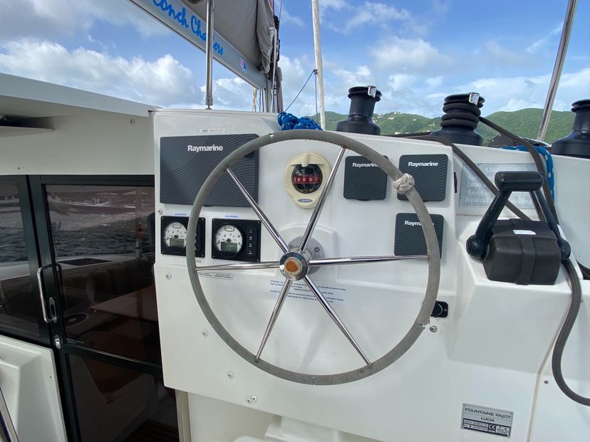 Fountaine Pajot 40 Happy Ours