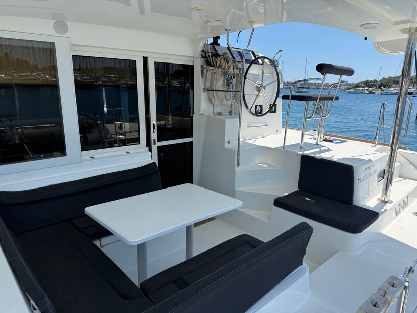 Lagoon 39 NIRVANA