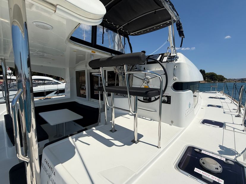 Lagoon 39 NIRVANA