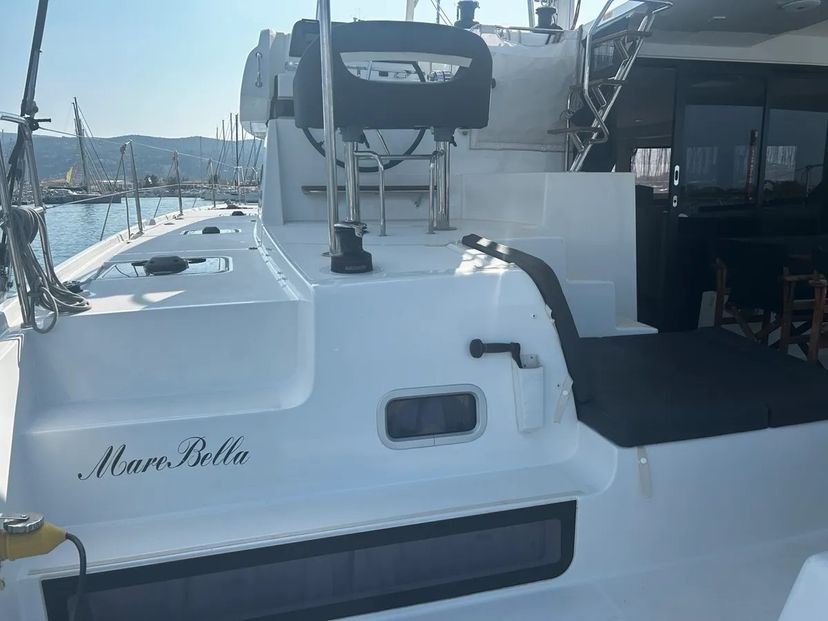 Lagoon 42 Marebella (Pax 12)