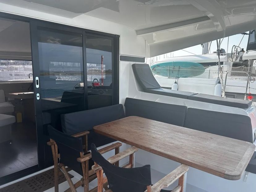 Lagoon 42 Marebella (Pax 12)