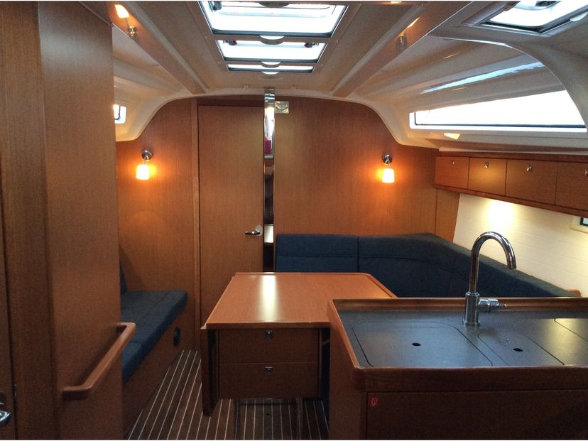Bavaria Yachtbau 37 Florentia