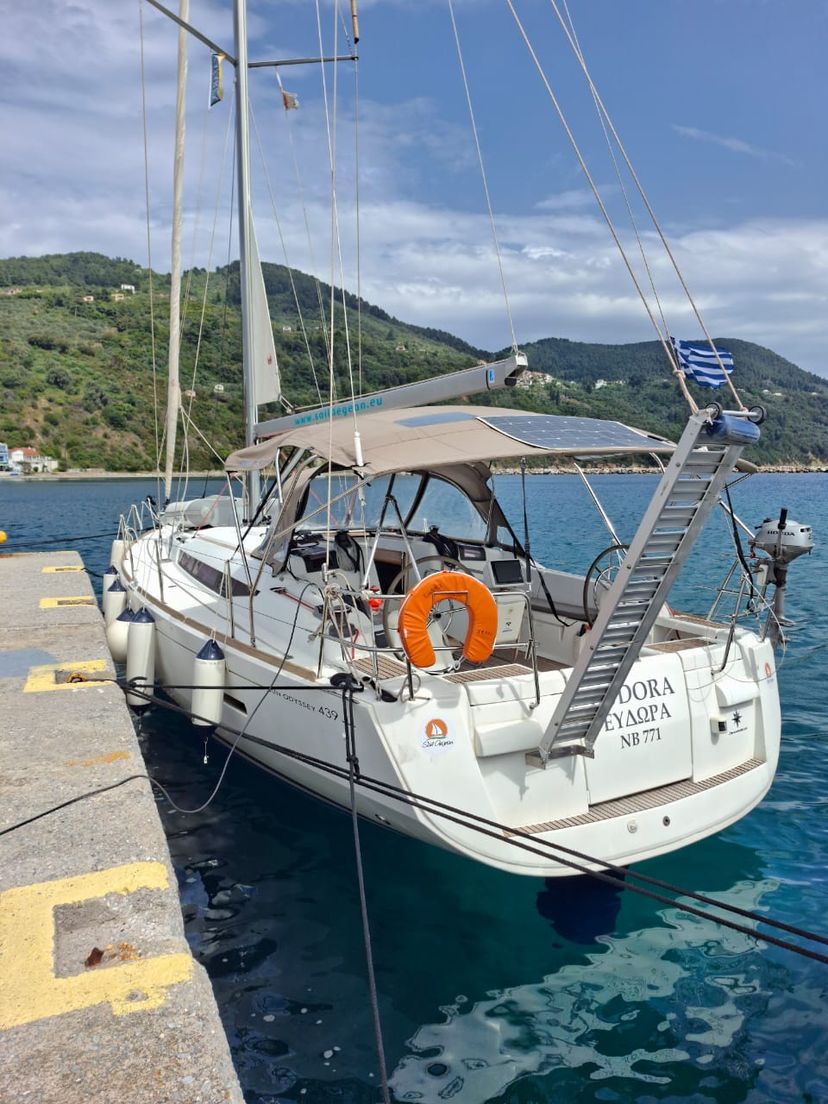 Jeanneau 43 Eudora