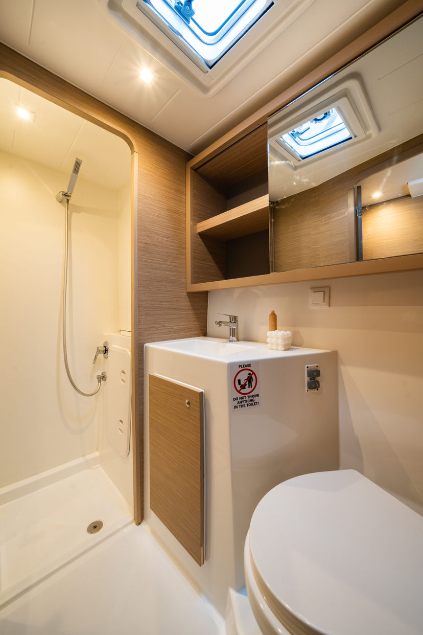 Lagoon 42 CELENA V