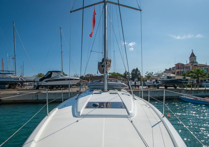 Jeanneau 49 KNOT