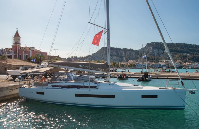 Jeanneau 49 KNOT