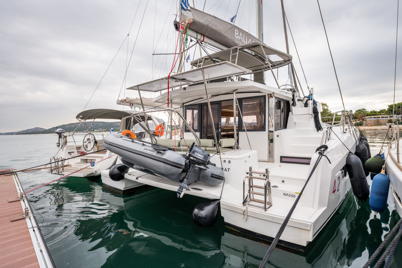 Bali Catamarans 4.2 Rubaiyat