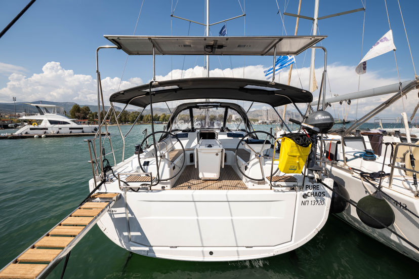 Beneteau 40 Pure Chaos