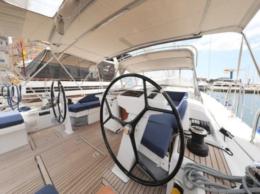 Lagoon 46 Hydra XV