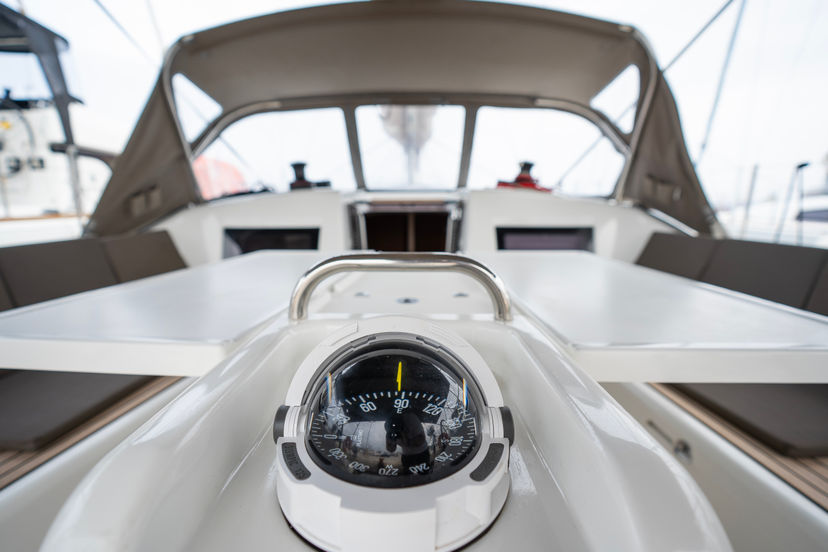 Jeanneau 410 DELLA GRAZIA