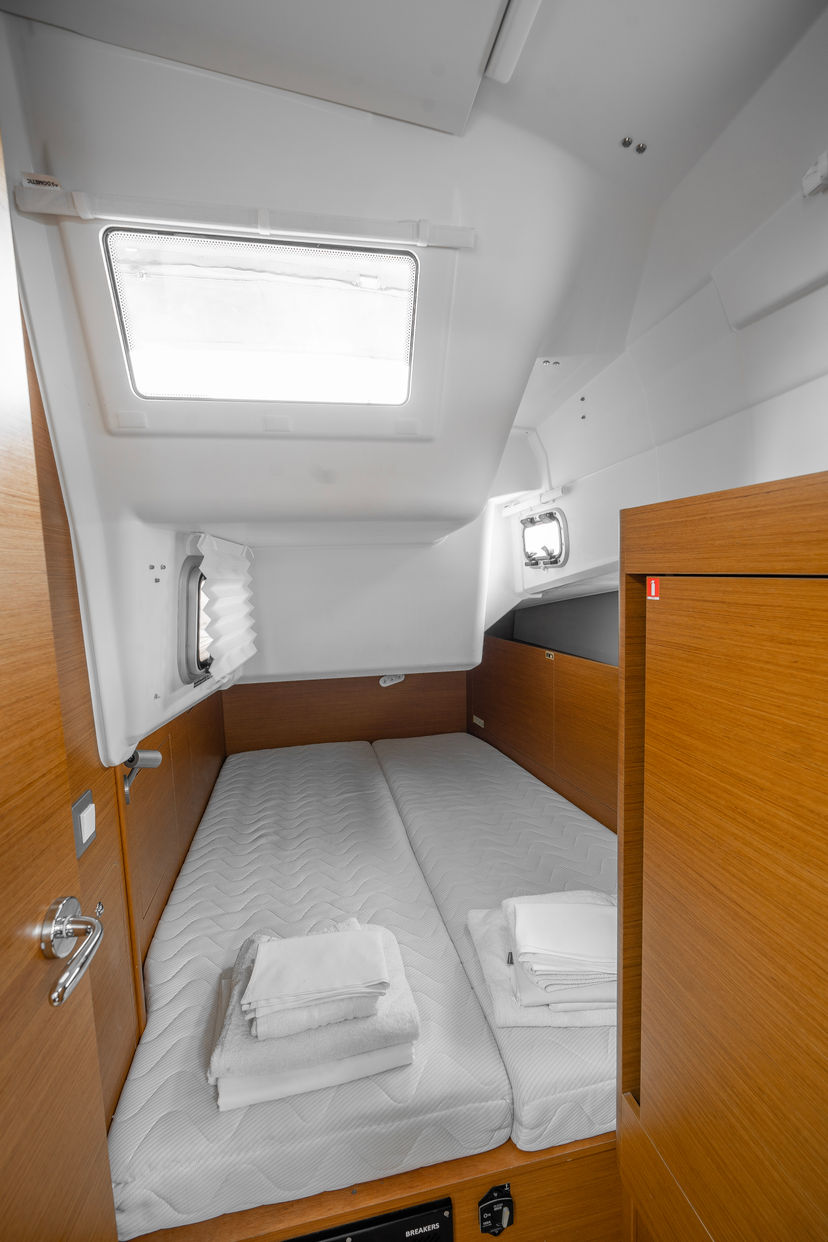 Jeanneau 410 DELLA GRAZIA
